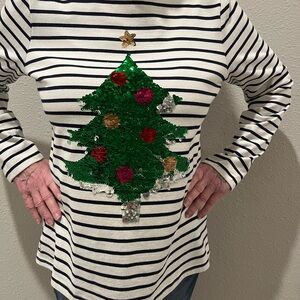 Joules Festive Sequin Tree Stripe Top
Fits like size 10 (British size 14)